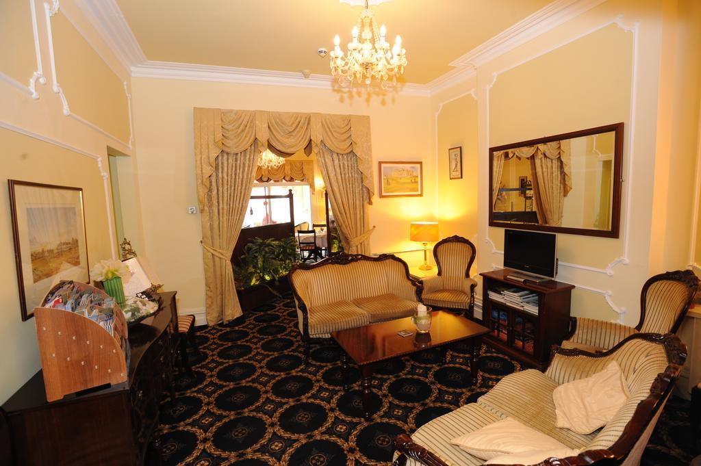 לית'ם סנט אנס Bedford Hotel מראה חיצוני תמונה