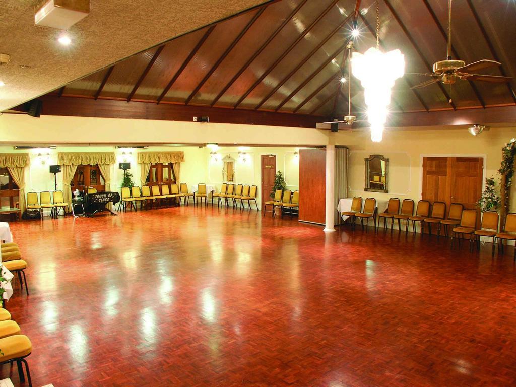 לית'ם סנט אנס Bedford Hotel מראה חיצוני תמונה